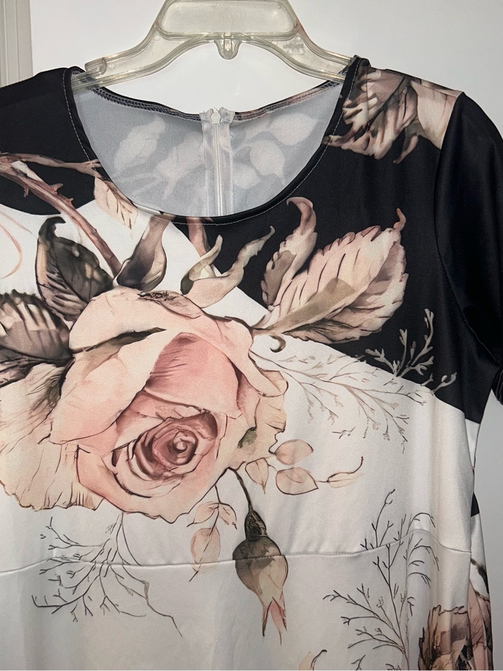 Women's Scoop Neck Floral Dress in Blush and Black.